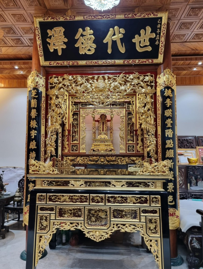 Phòng thờ gỗ hương đá sơn son thiếp vàng